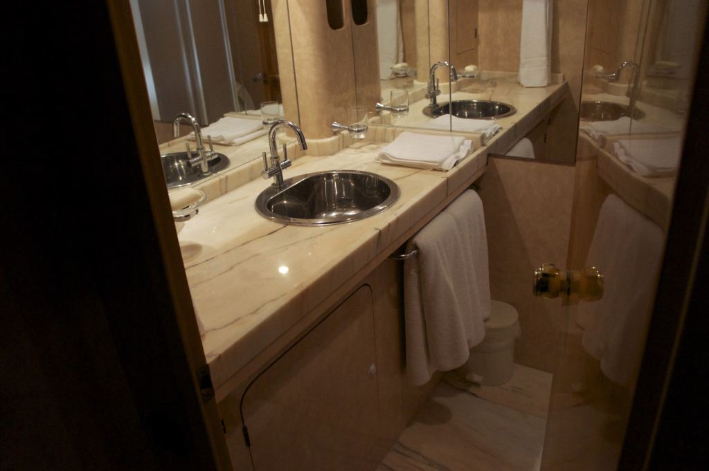 Lady Tatiana of London -  Bathroom.jpg