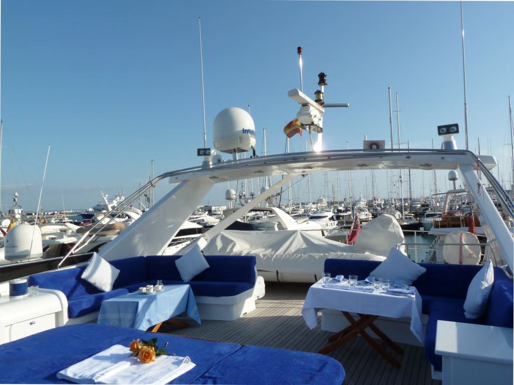 Lady Tatiana of London -  Sundeck.jpg