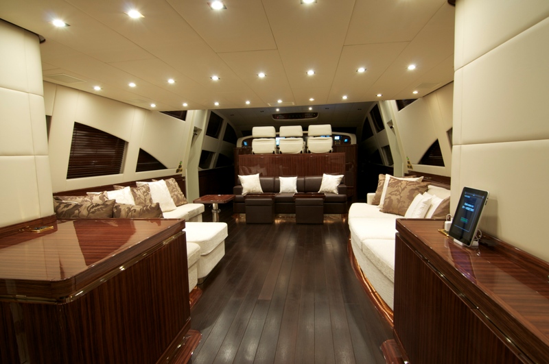 Leopard ADDICTION -  Main Deck Salon.jpg