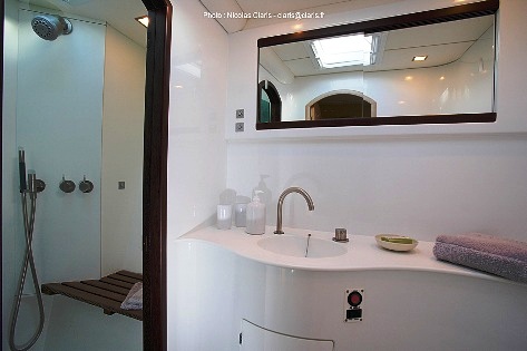 Levant Bathroom.jpg