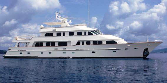 Ligaya-sailing1.jpg