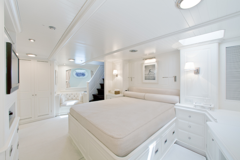 Luxury yacht MARI CHA III.jpg