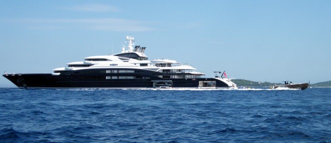 Luxury yacht Serene.jpg