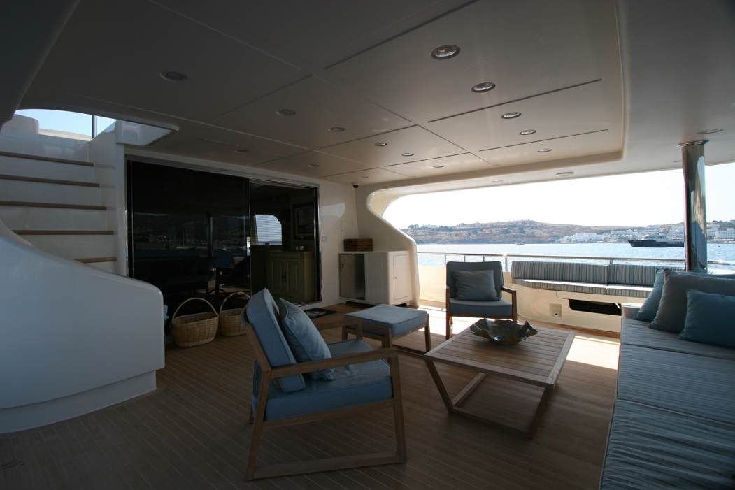 M&M - Aft Deck 2.JPG
