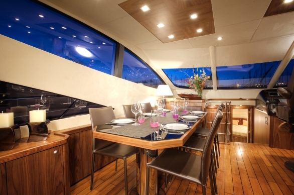 MAEVAFLO 4 -  Formal Dining.jpg