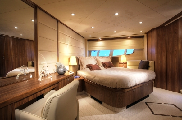 MAEVAFLO 4 -  Master Cabin.jpg