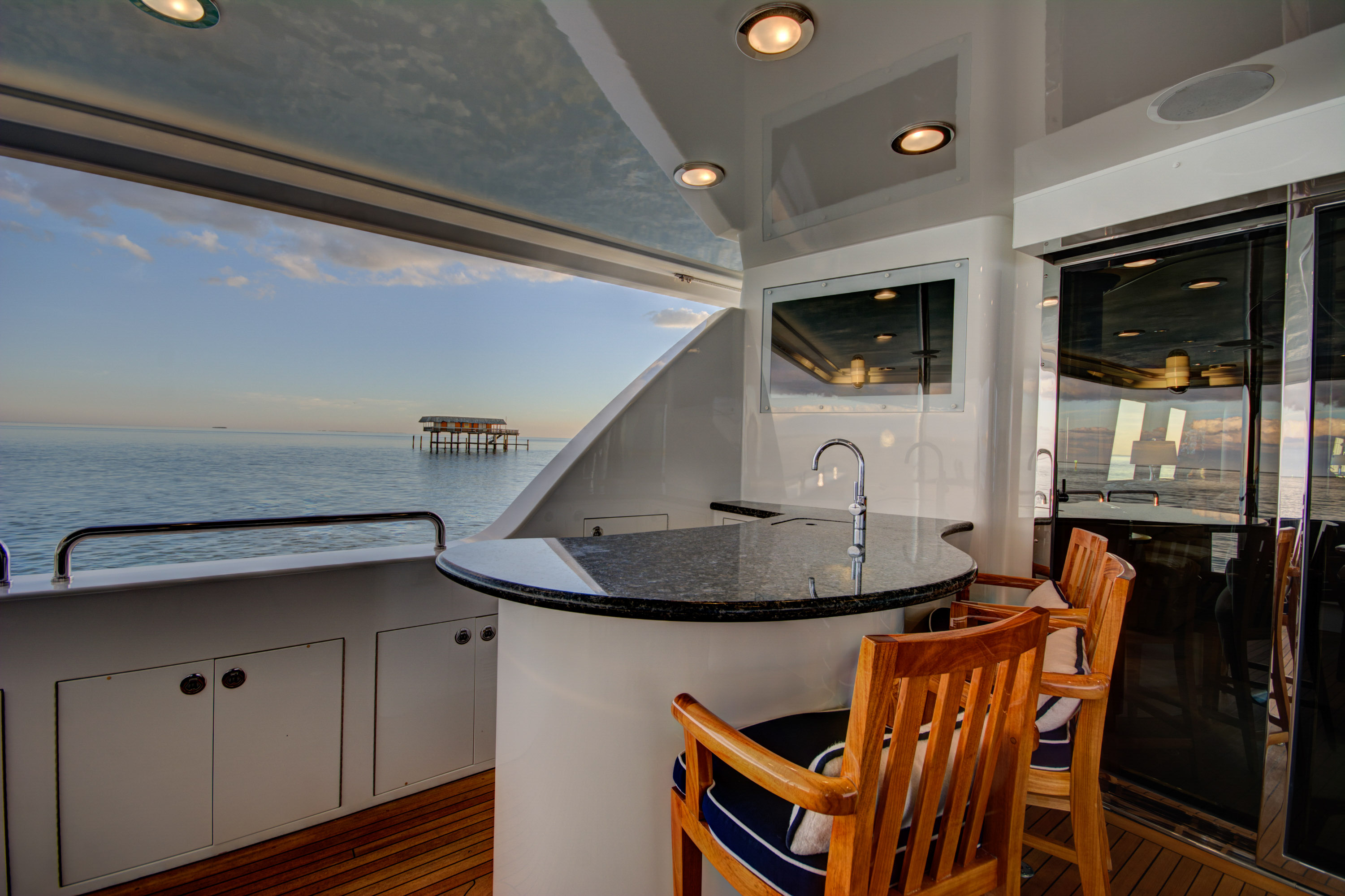 MAGGIE - Aft deck wet bar.jpg