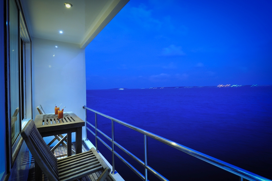 MALDIVE MOSAIQUE Seabreeze Balcony.jpg