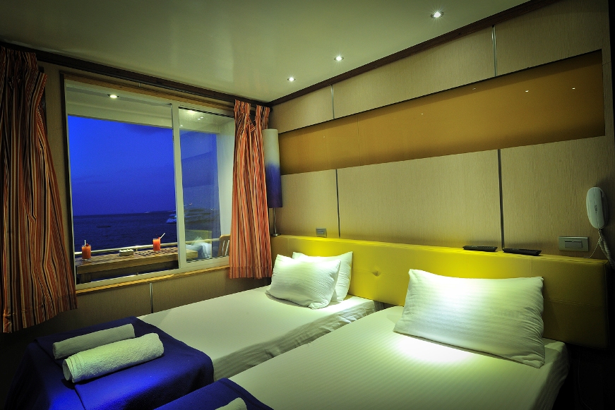 MALDIVE MOSAQUIE Seabreeze Twin.jpg