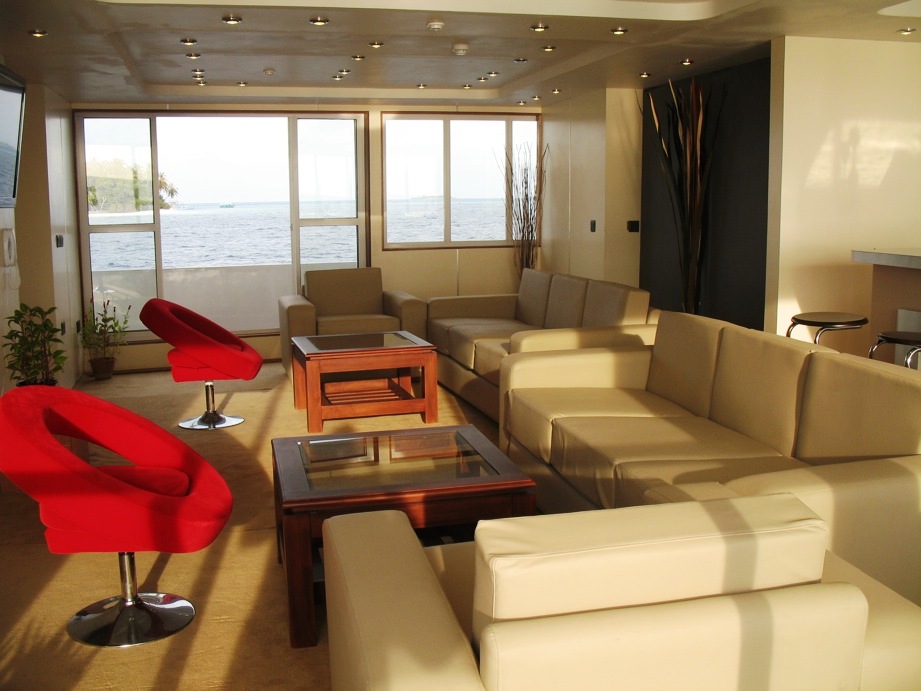 MALDIVE MOSIAQUE - Bar lounge.jpg
