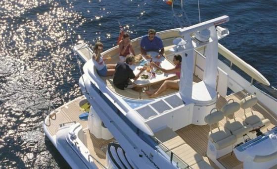 MALI KARLO -  Flybridge 2.jpg