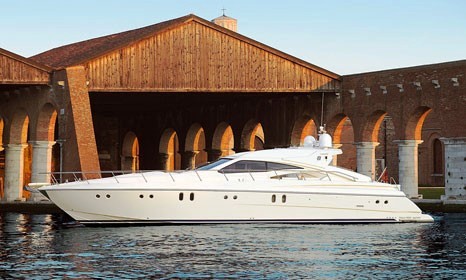 MISS MONEY PENNY - Exterior.jpg