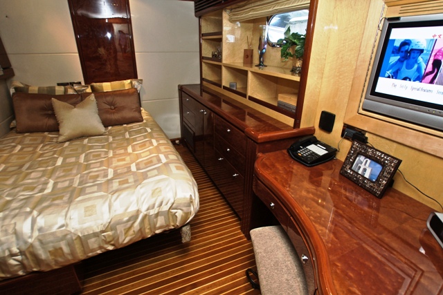 MISSY B II - Guest Cabin with Pullman.jpg