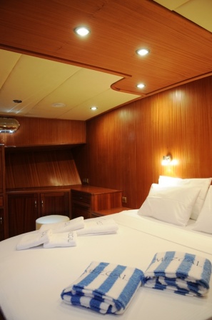 MS MEZCAL -  Guest Cabin 2.jpg