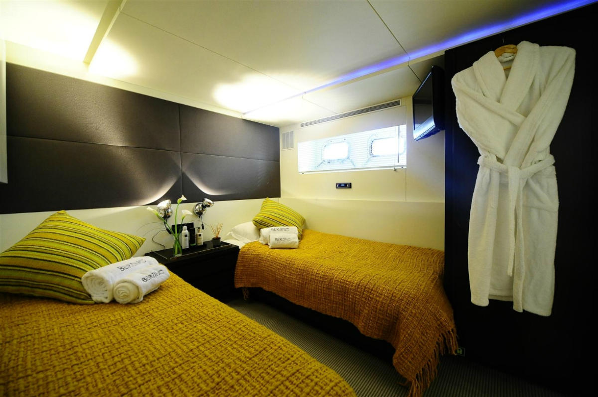 MY BERZINC - Guest twin starboard.jpg