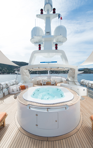 MY BLUE VISION - Sundeck with Jacuzzi.jpg