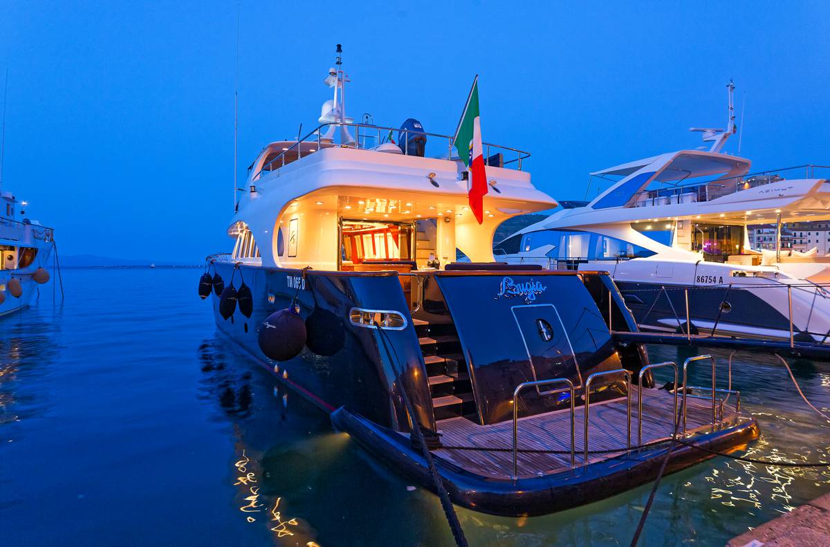 MY BUGIA - Stern.jpg