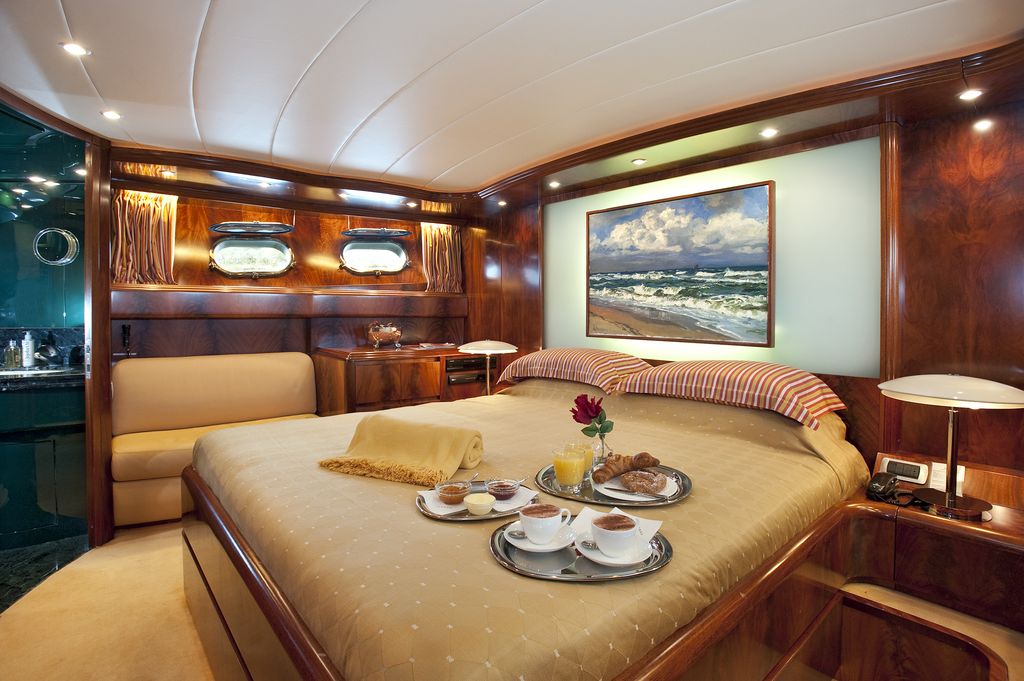 MY CENTO BY EXCALIBUR - VIP cabin.jpg