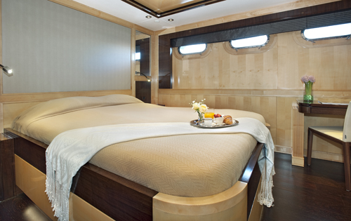 MY CHRISTINA G - Guest queen cabin.jpg