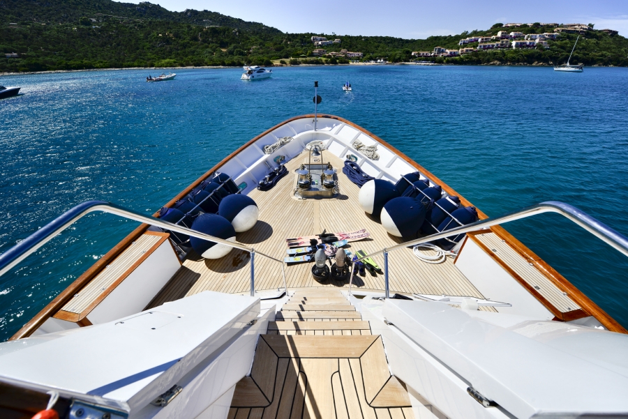 MY COMMITMENT - Foredeck.jpg