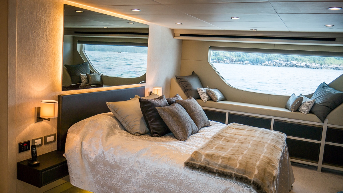 MY DOLCE VITA - Master cabin.jpg