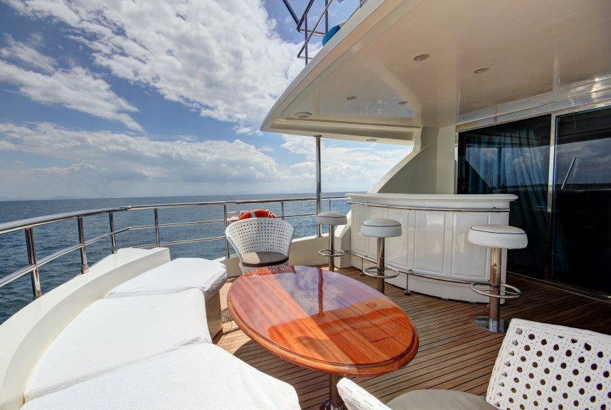MY DREAM - Aft deck main.jpg
