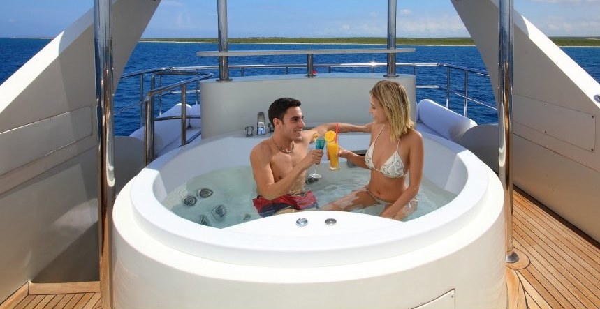 MY DREAM - Sundeck Jacuzzi.jpg