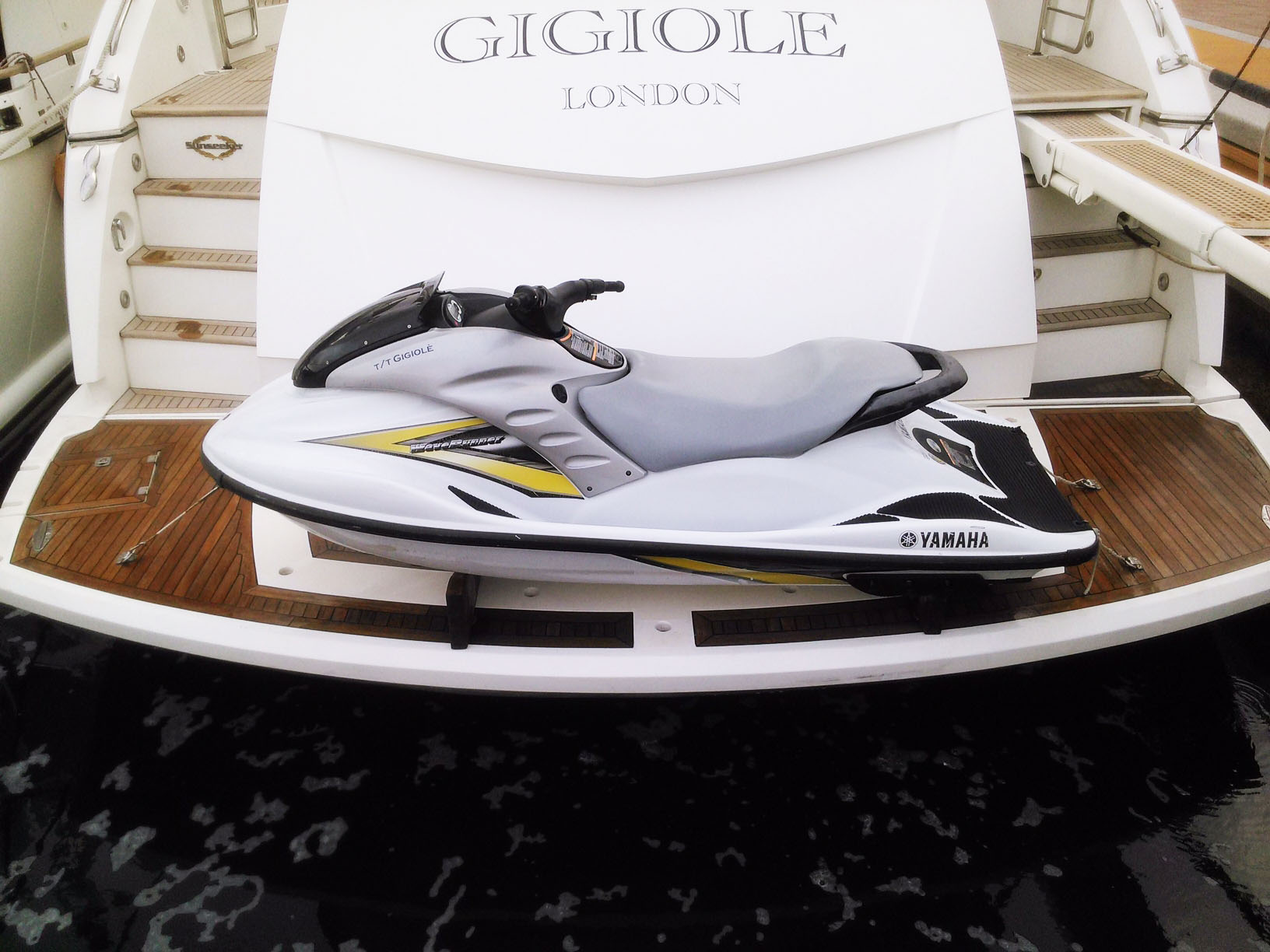 MY GIGIOLE - Swim platform.jpg