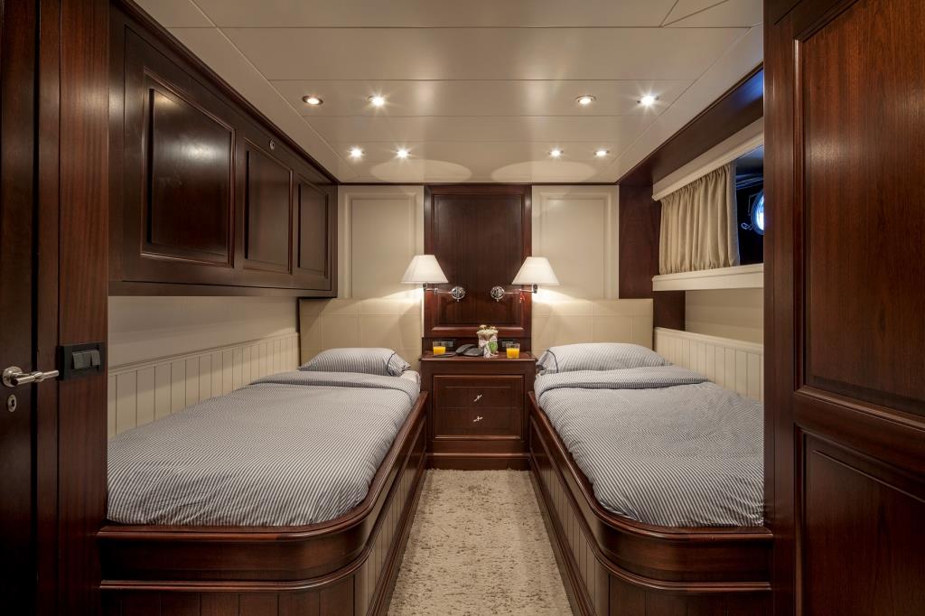 MY HARMONYA - Twin cabin.jpg