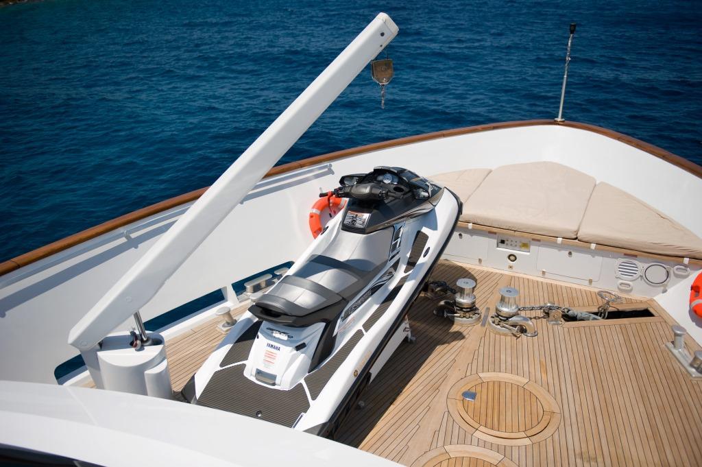 MY ITHAKI - Foredeck.jpg