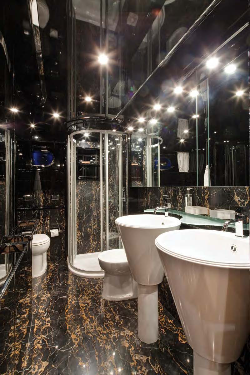 MY KARANITA - Master ensuite.jpg