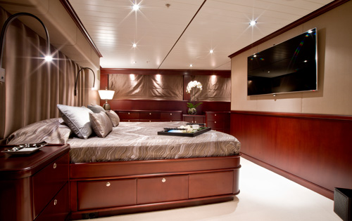 MY KOI - Master stateroom 2.jpg