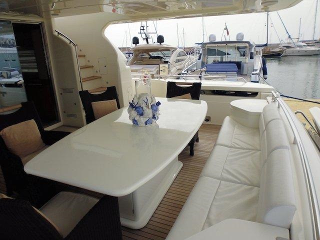 MY LADY - Aft deck dining.jpg