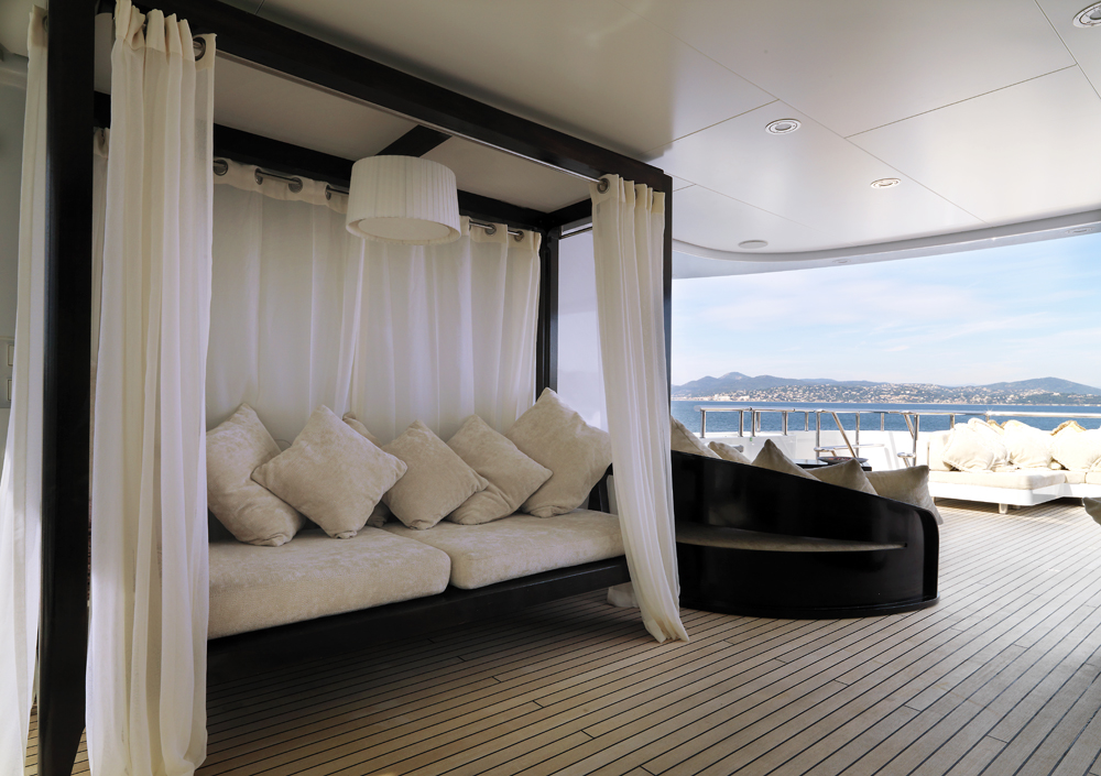MY LITTLE VIOLET - Sundeck.jpg