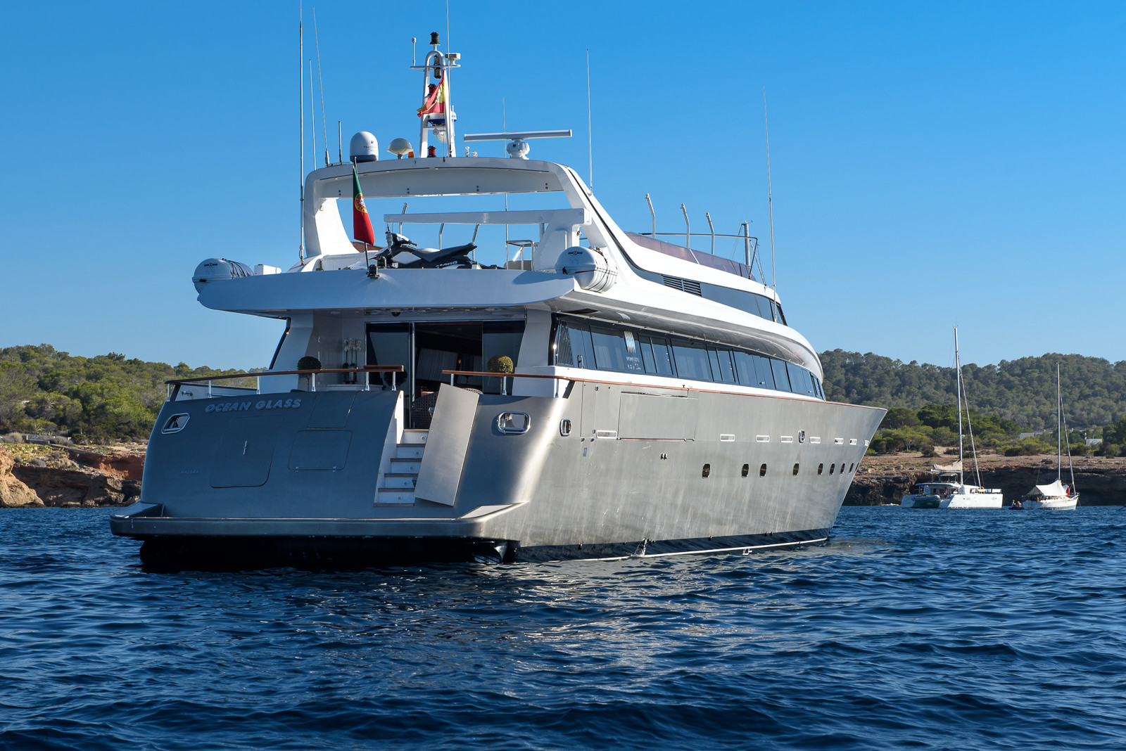 MY OCEAN GLASS - Stern view.jpg