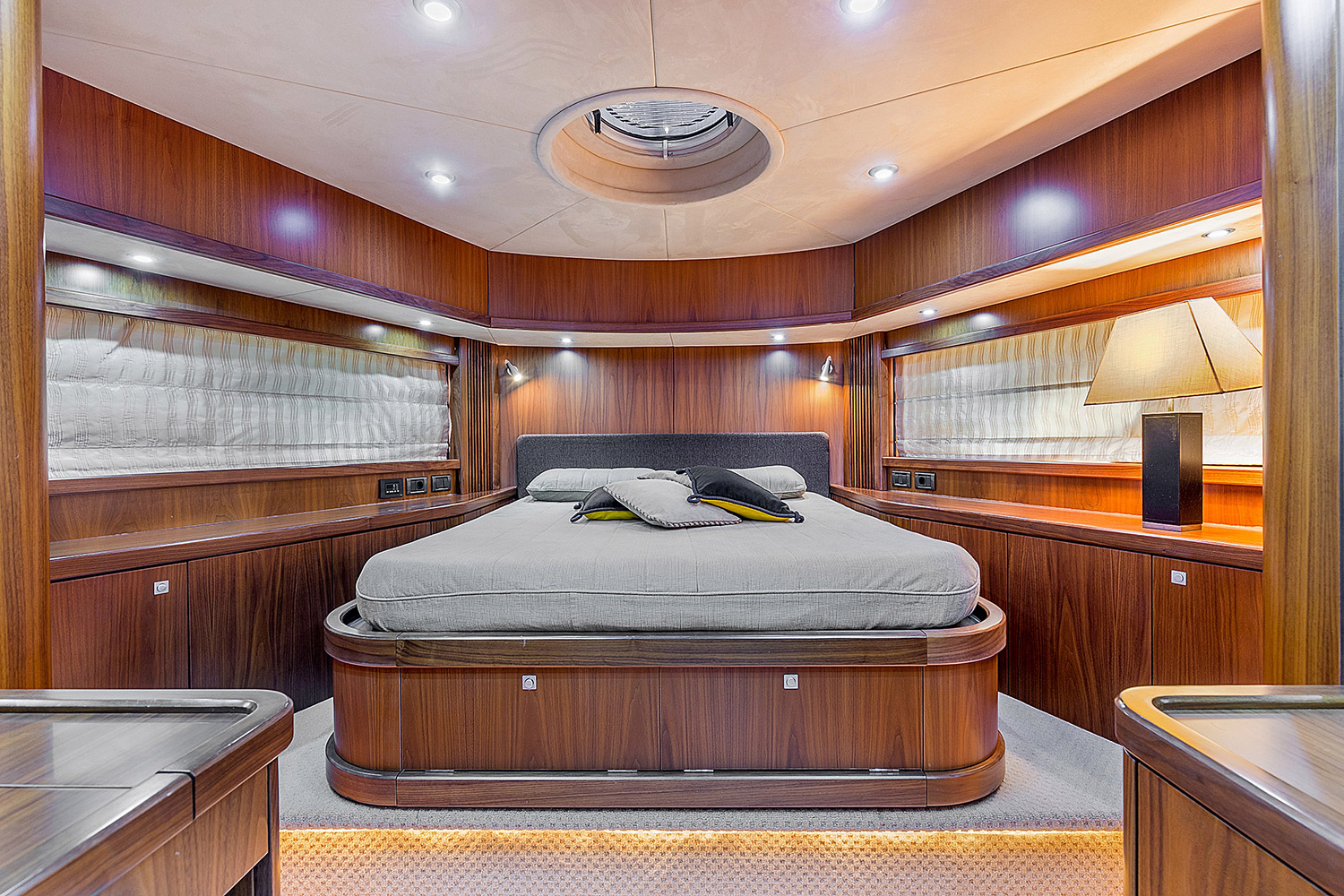 MY OCTAVIA - VIP cabin.jpg