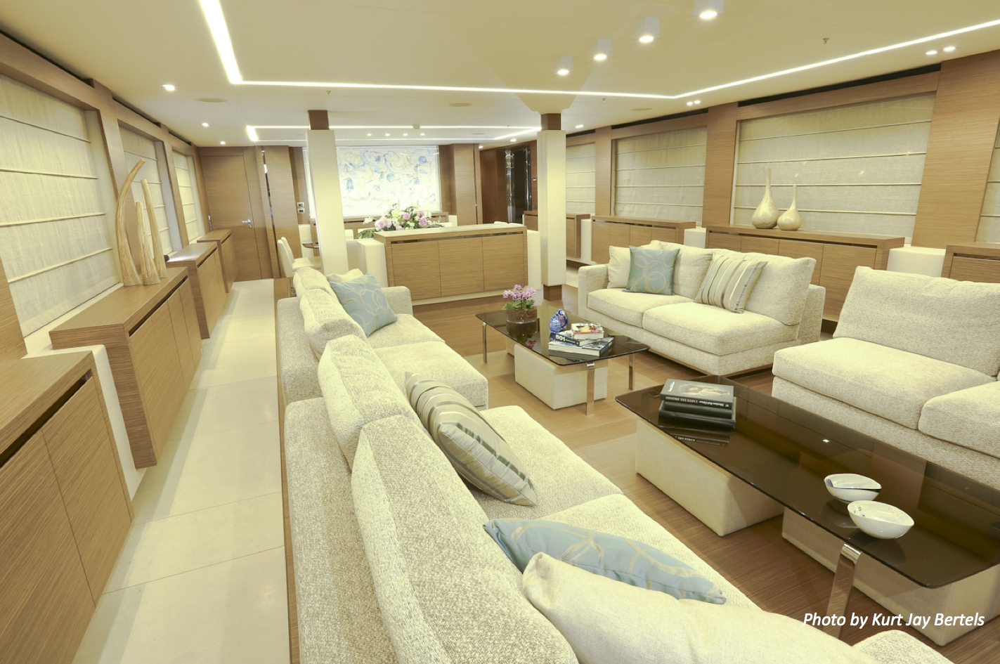 MY OURANOS - Salon.jpg