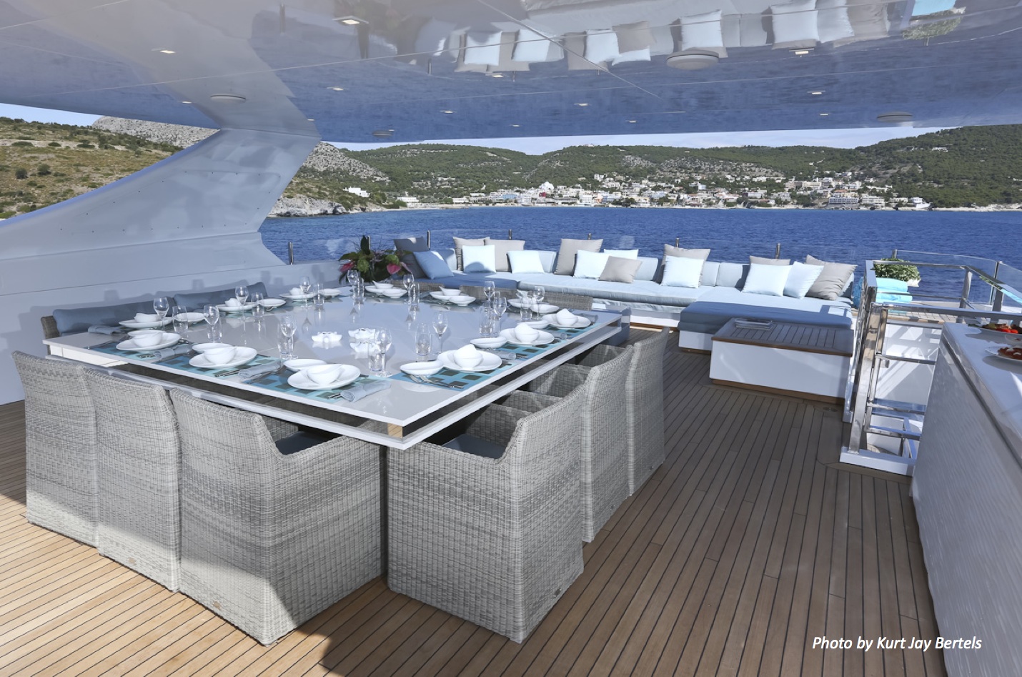 MY OURANOS - Sundeck dining.jpg