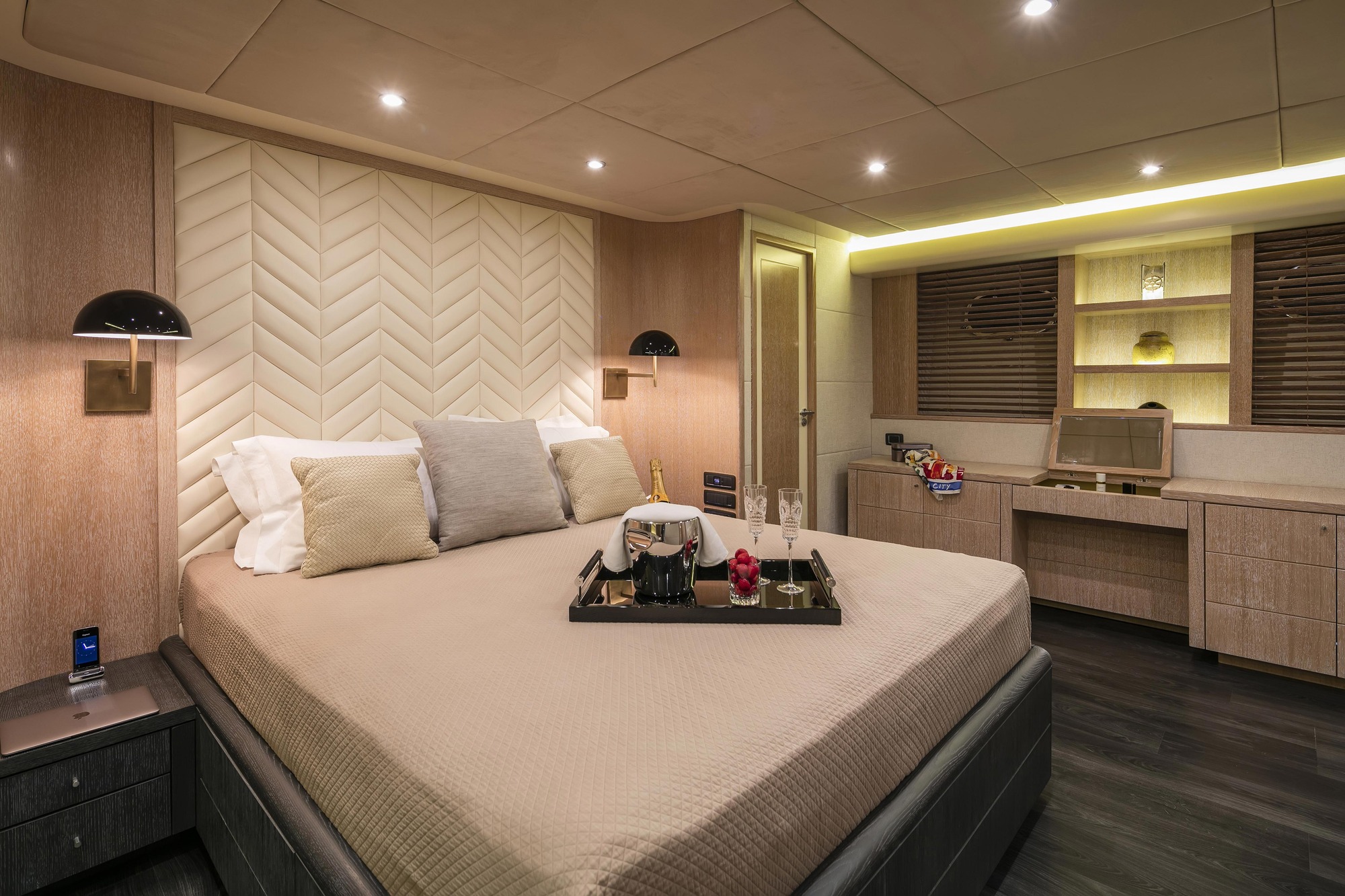 MY SAINT 112 - Master cabin view.jpg