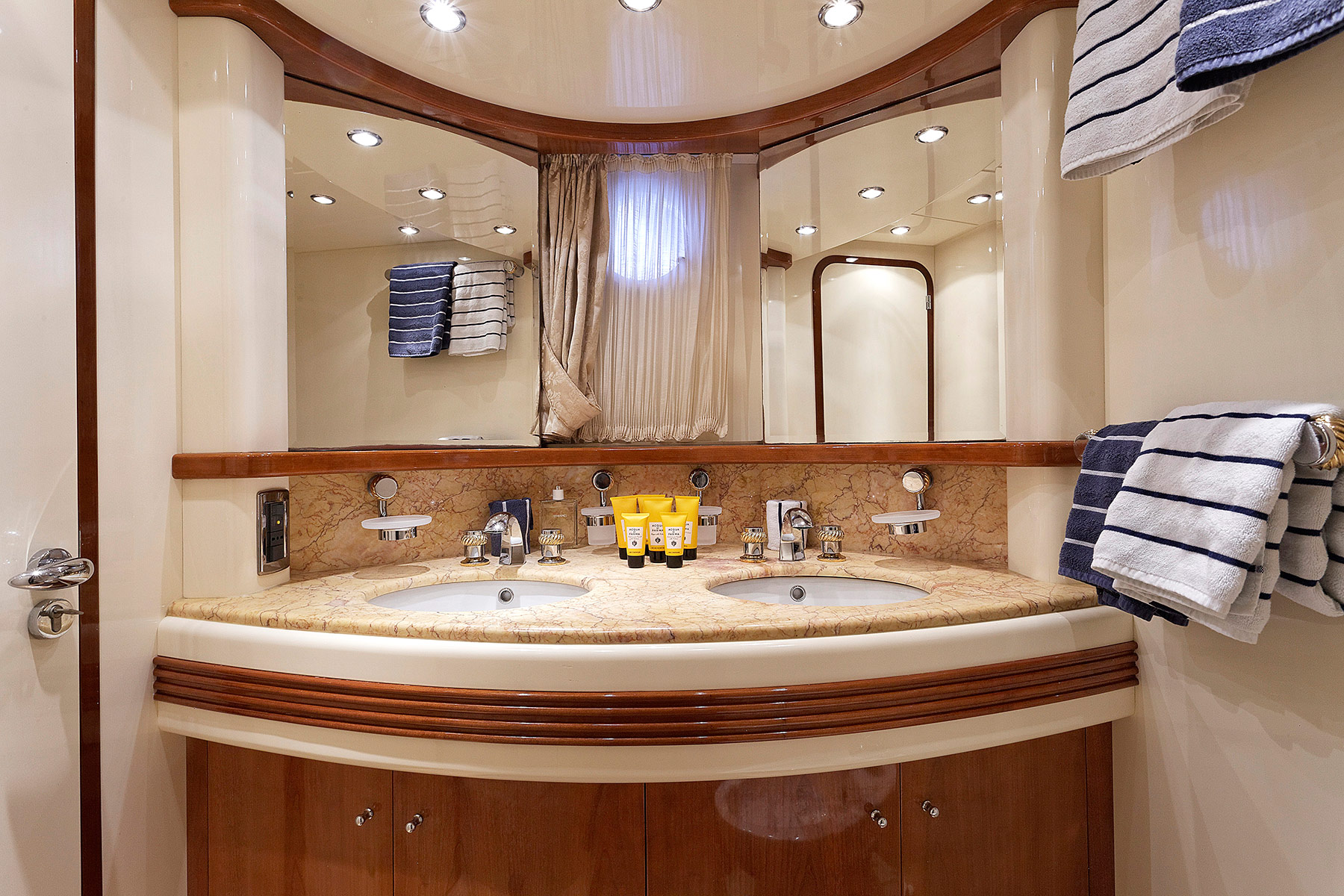 MY TRANQUILITA - Master ensuite.jpg