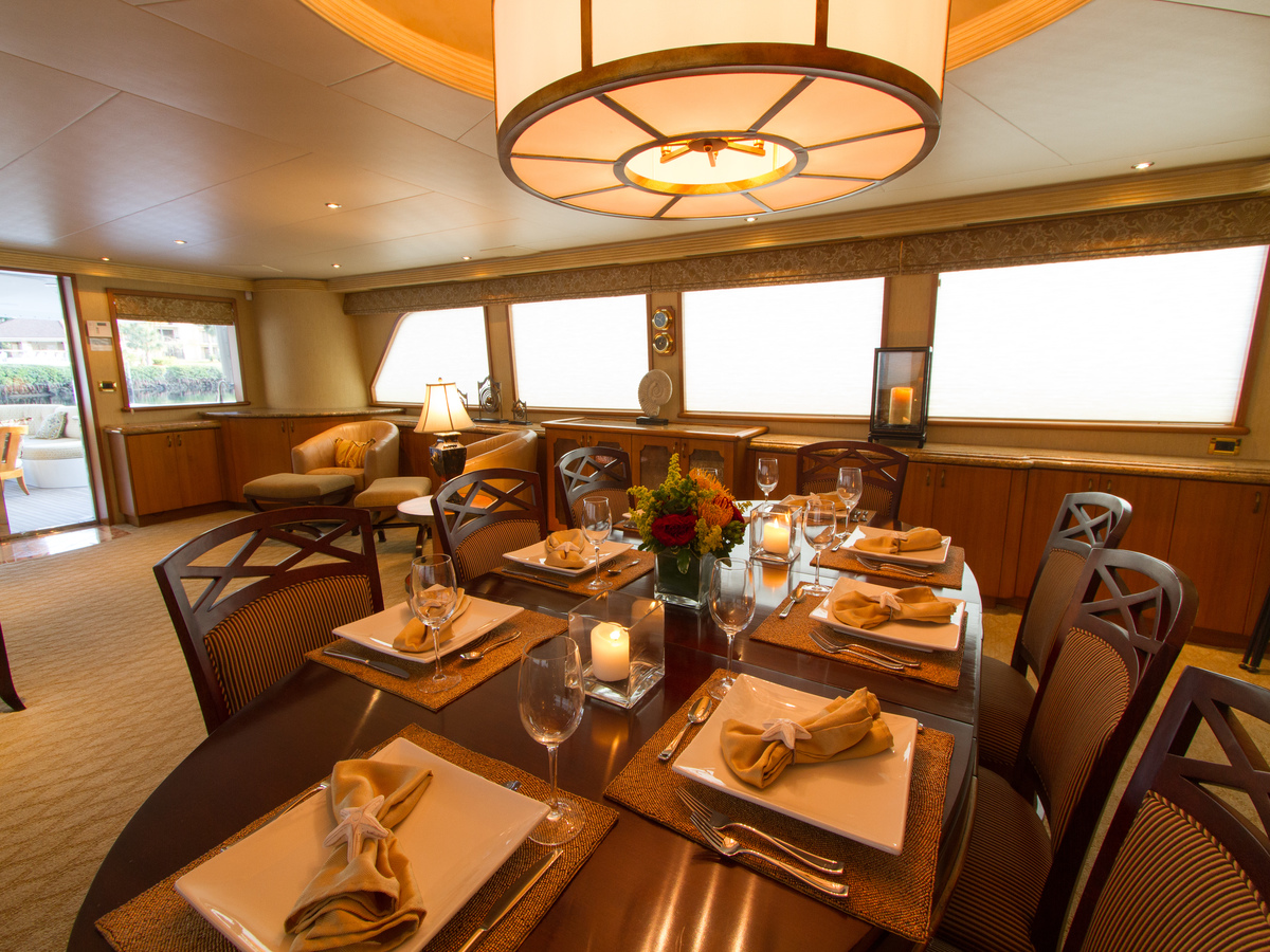 MY WENDY 1 - Formal dining 2.jpg