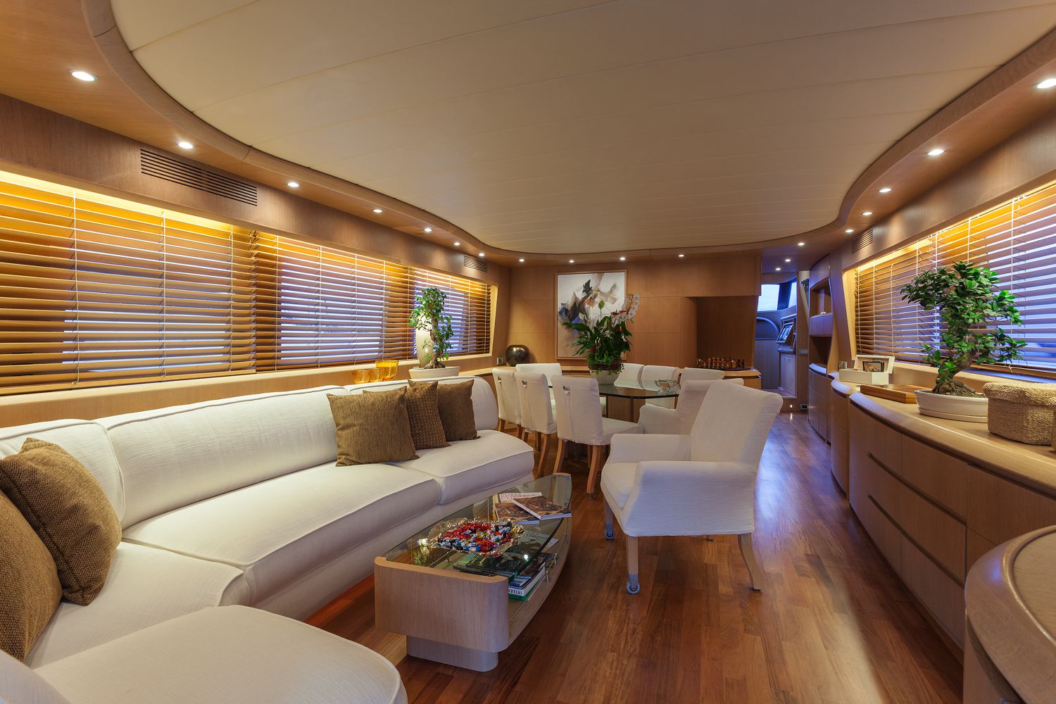 Maiora Yacht SANDS 1 -  Main Salon.jpg