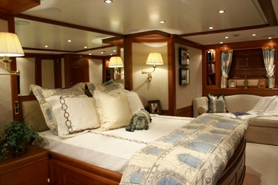 Mariah II - Master Stateroom.jpg