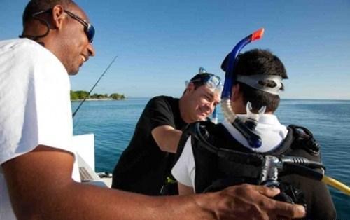 Motor Cat WILD ORCHID -  Diving.jpg