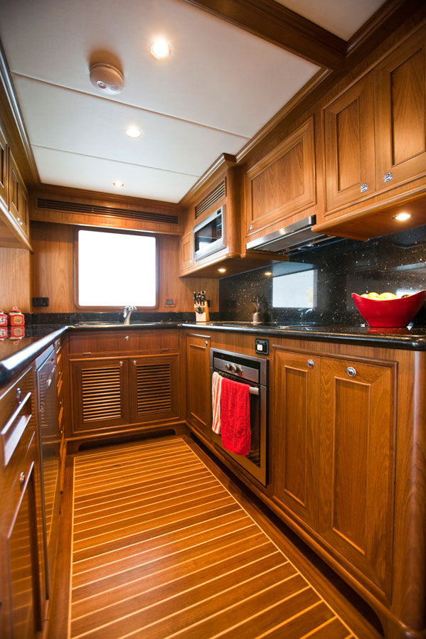 Motor Yacht Aroona Galley.jpg