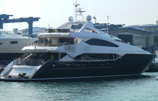 Motor Yacht CHIQUI - Photographed by Richard Walker .jpg