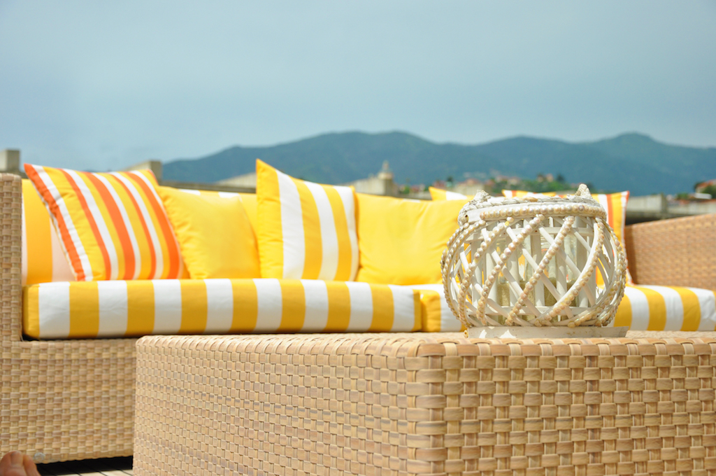 Motor Yacht CONQUISTADOR - Exterior seating detail.jpg
