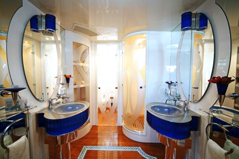 Motor Yacht ERATO -  Master Bath.jpg