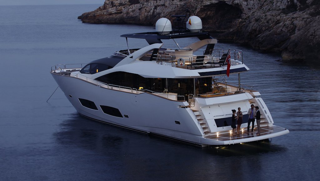 Motor Yacht HIGH ENERGY.jpg
