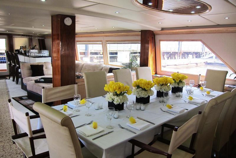 Motor Yacht JUSTINE -  Formal dining.jpg